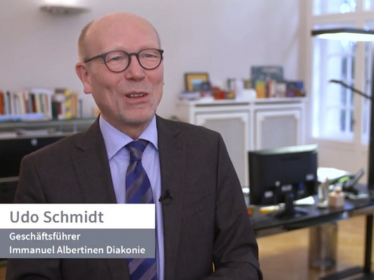 Immanuel Albertinen Diakonie | Nachricht | Udo Schmidt über Führungsgrundsätze | Geschäftsführer Ruhestand | Youtube-Videos Kanal |